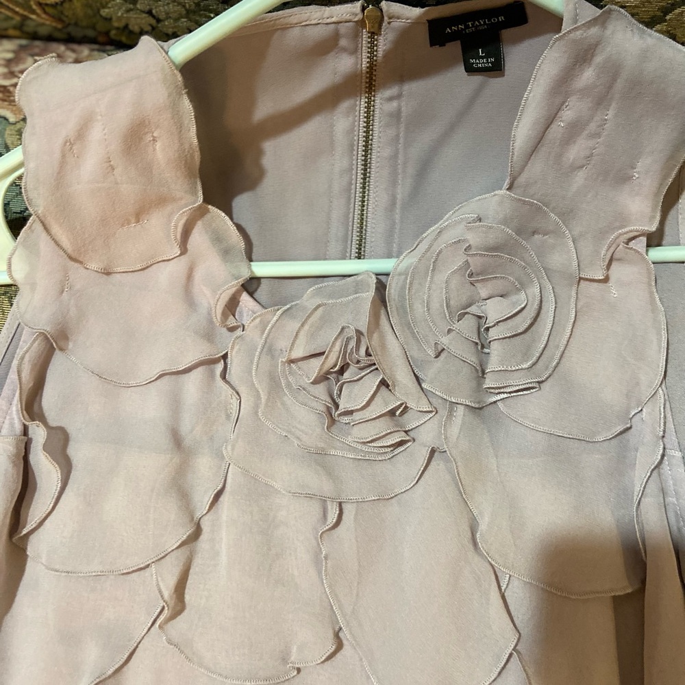 Lavender sleeveless top with scallop layered front